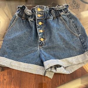 Forever 21 small nwt denim shorts high waist with cuffs